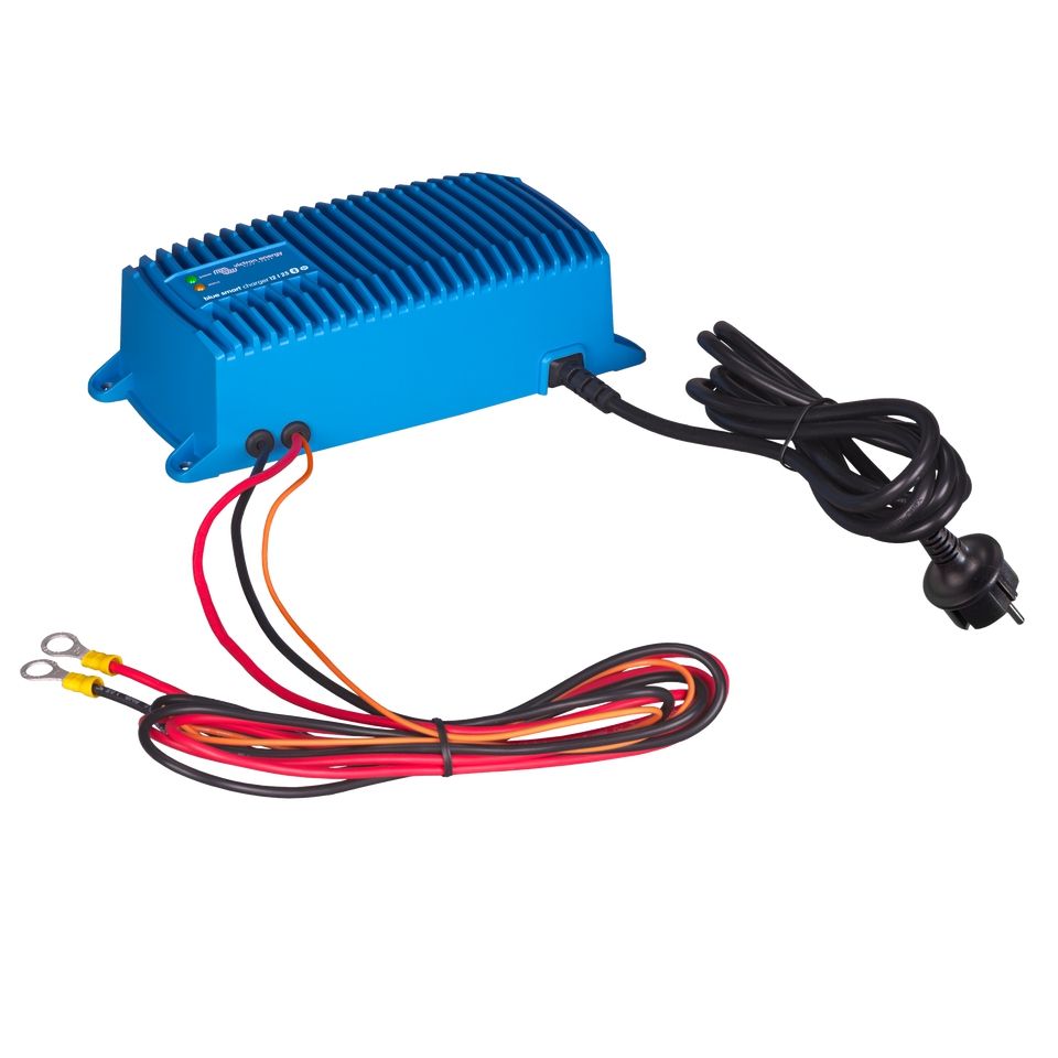 Incarcator Victron Energy BlueSmart Charger IP67 Waterproof 12V/17A (1) - imagine 2