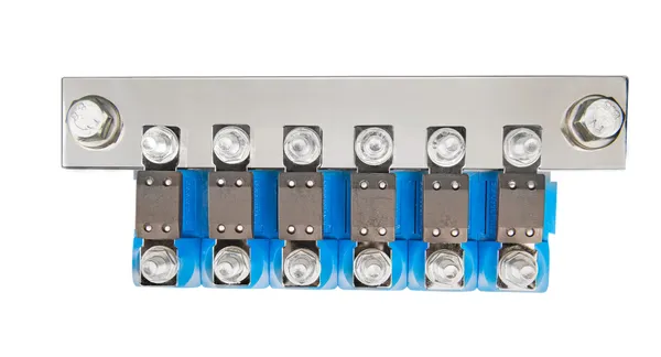 Busbar to connect 6 CIP100200100 - imagine 4