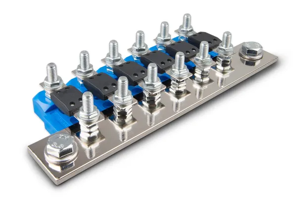 Busbar to connect 6 CIP100200100 - imagine 3